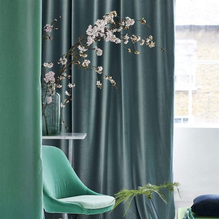 Designers Guild Essentials Velluto Blossom