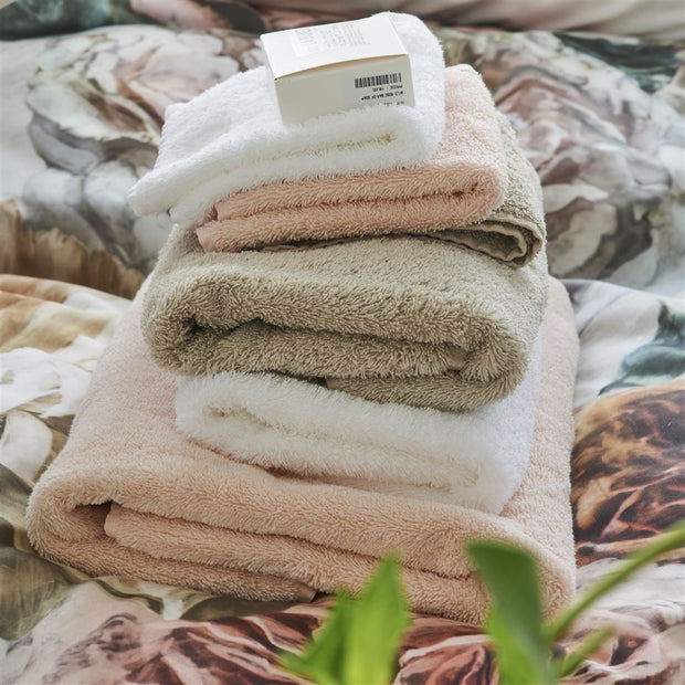 Designers Guild Loweswater Bianco Organic Towels