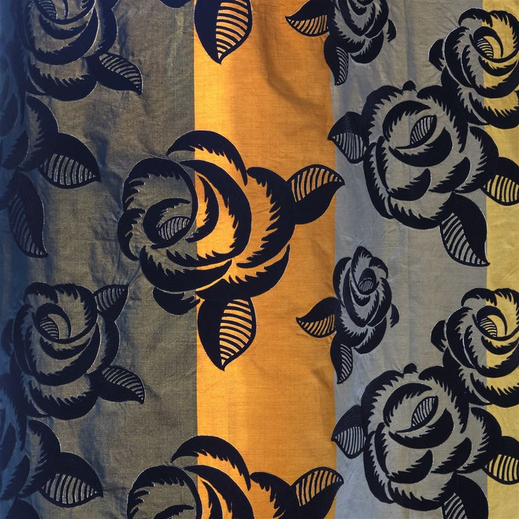 Designers Guild Kasuti Alchemilla