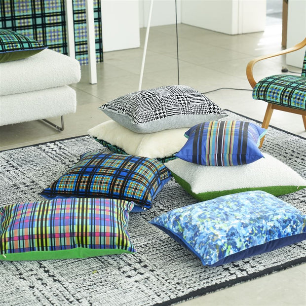 Designers Guild Fontenoy Chalk Boucle Cushion