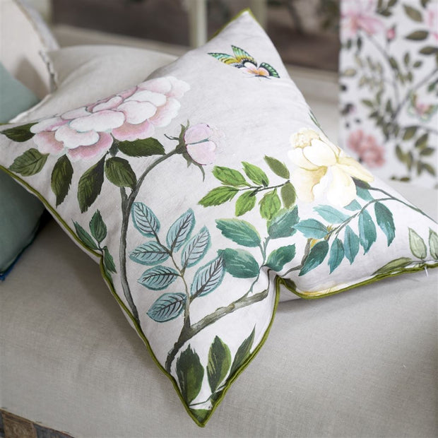 Designers Guild Porcelaine De Chine Cameo Linen Cushion