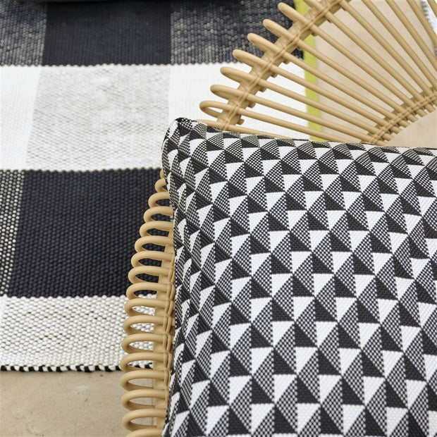 Designers Guild Tarakan Outdoor Noir