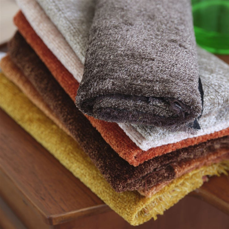 Designers Guild Essentials Azuara Chestnut