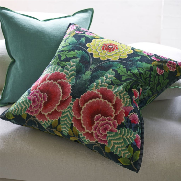 Designers Guild Brocart Decoratif Velours Noir Cushion