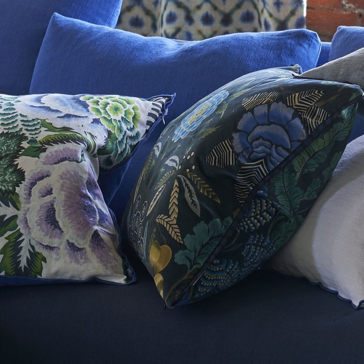Designers Guild Brocart Decoratif Velours Indigo Cushion
