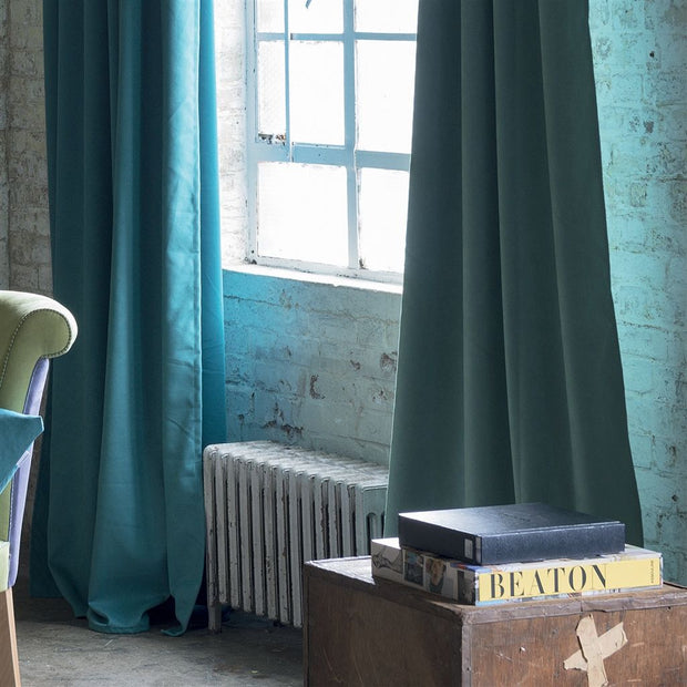 Designers Guild Essentials Mezzola Alta - Scarlet