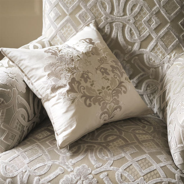 Royal Collection Henry Brocatelle - Ivory