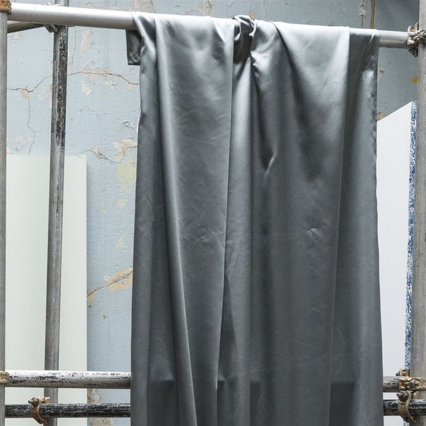 Designers Guild Essentials Lucente - Olive