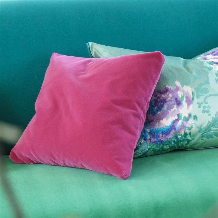 Designers Guild Essentials Cassia - Currant