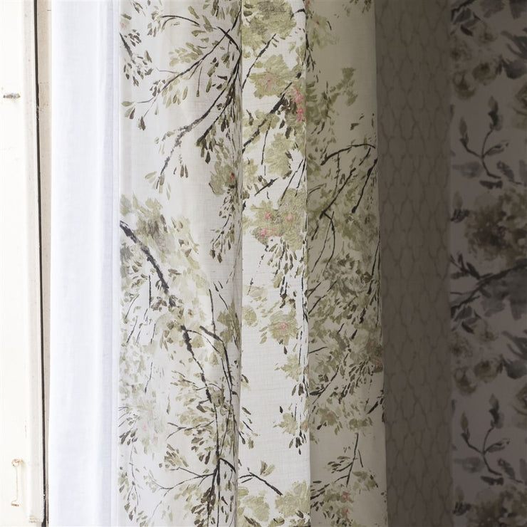 Designers Guild Plum Blossom - Linen