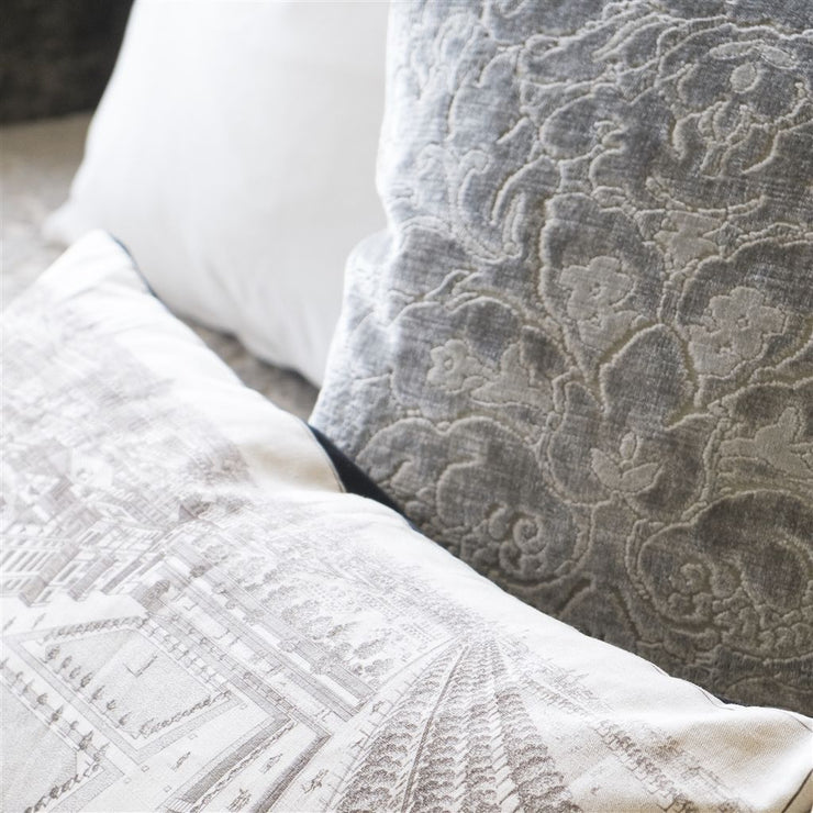 Royal Collection Palace Damask - Ebony