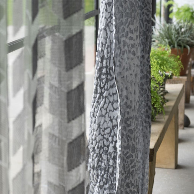 Designers Guild Ciottoli - Graphite