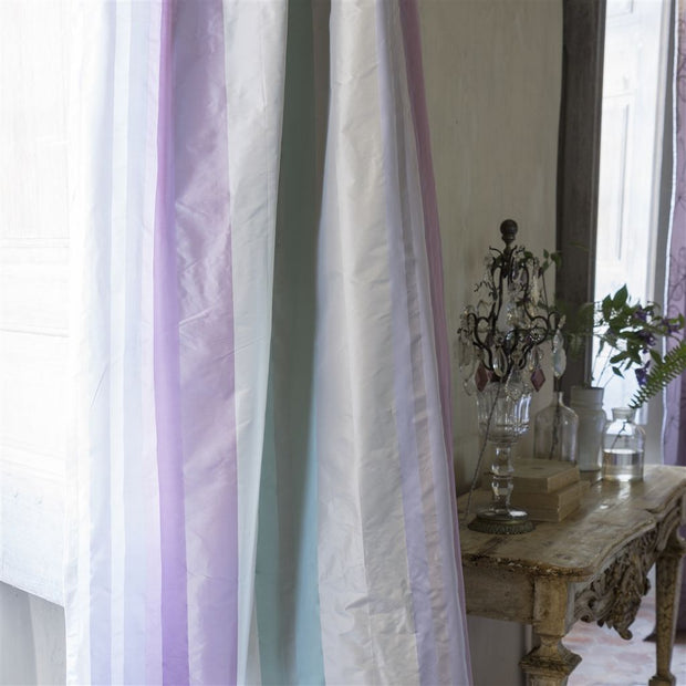 Designers Guild Dauphine Stripe - Crocus