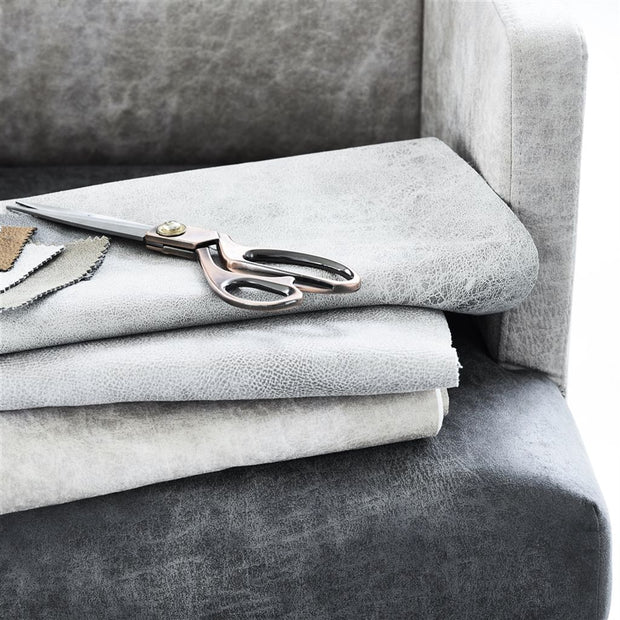 Designers Guild Essentials Tundra - Pinecone