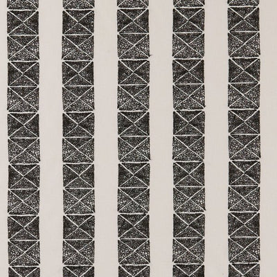 Black/white | F0885/01